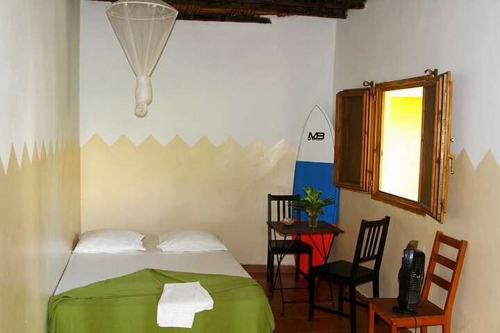 Room 3 of 37