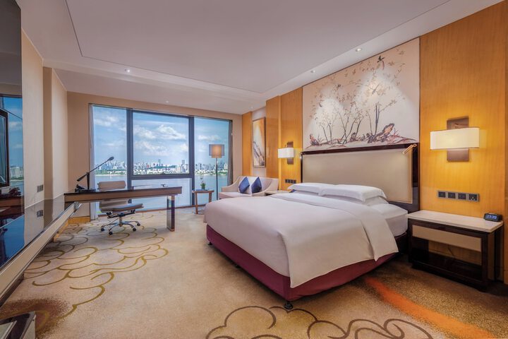 Room 27 of 119