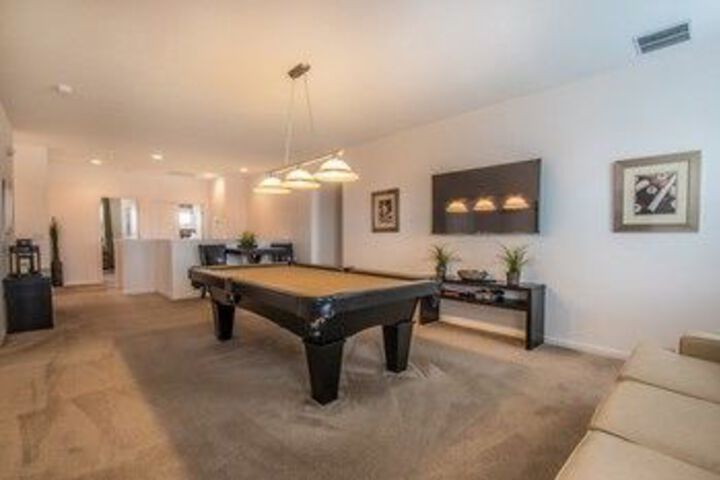 Room 16 of 27