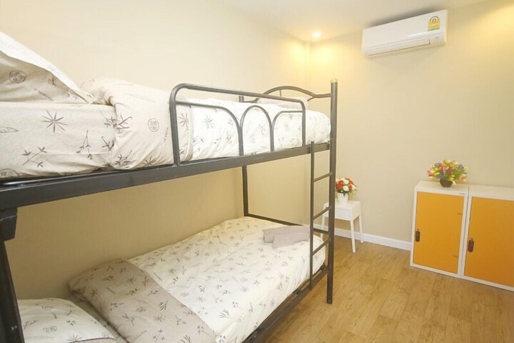 Room 17 of 43
