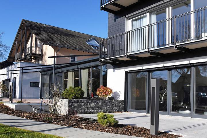 Sundeck 49 of 54