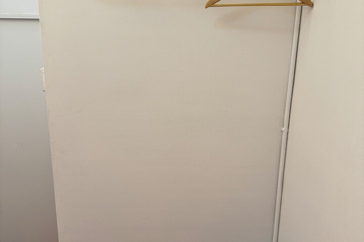 Room 14 of 122