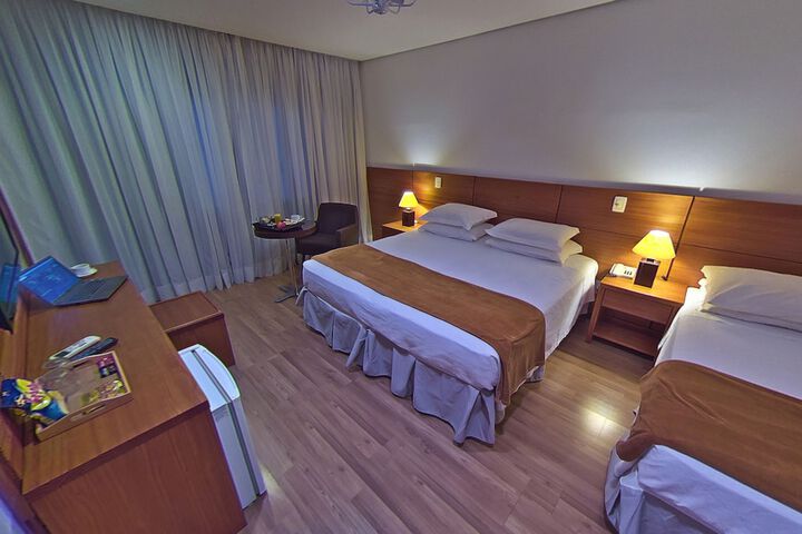 Room 17 of 71