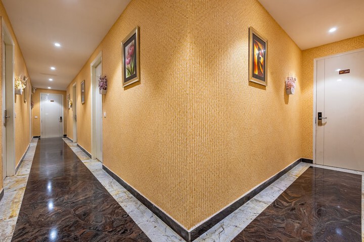 Hotel Interior 2 of 45