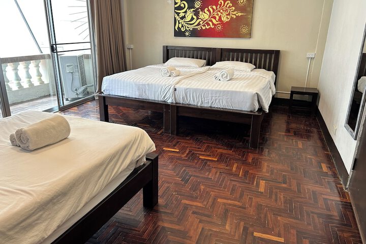 Room 30 of 62