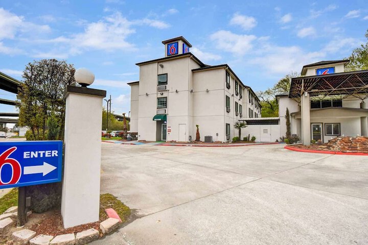 Exterior Photo