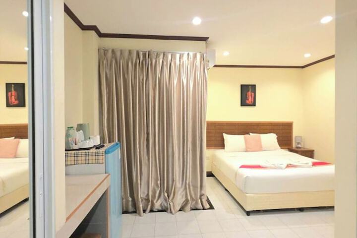 Room 15 of 39