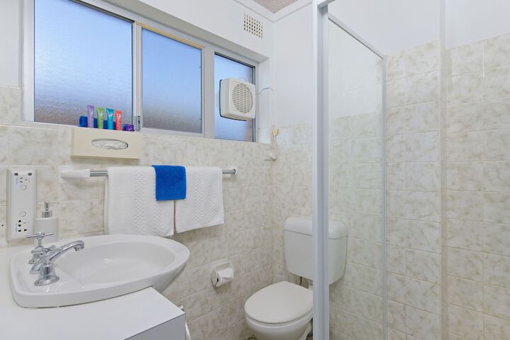 Clean Restrooms