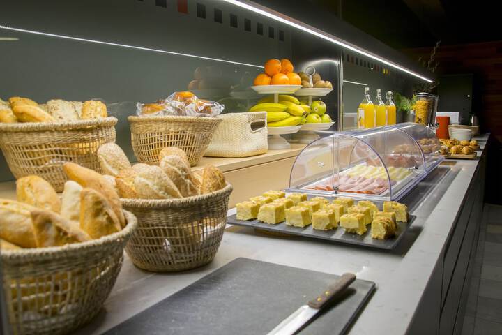 Breakfast buffet