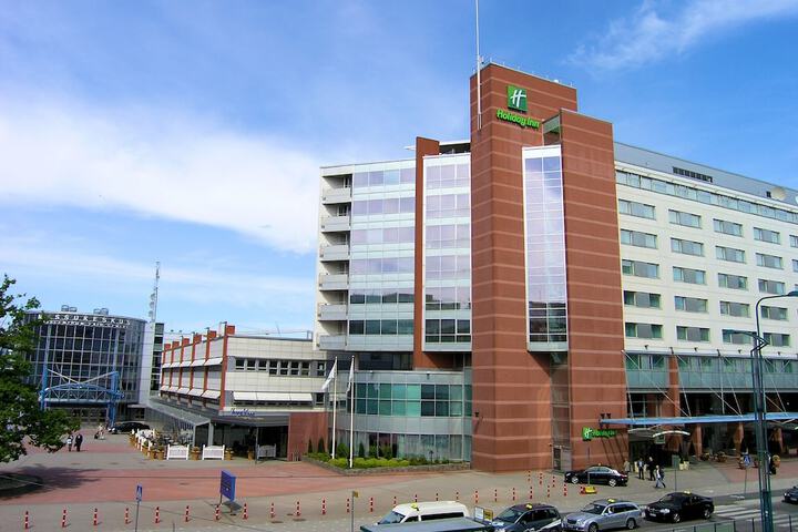 Hotel 63 of 80