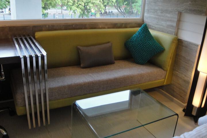 Room 15 of 51