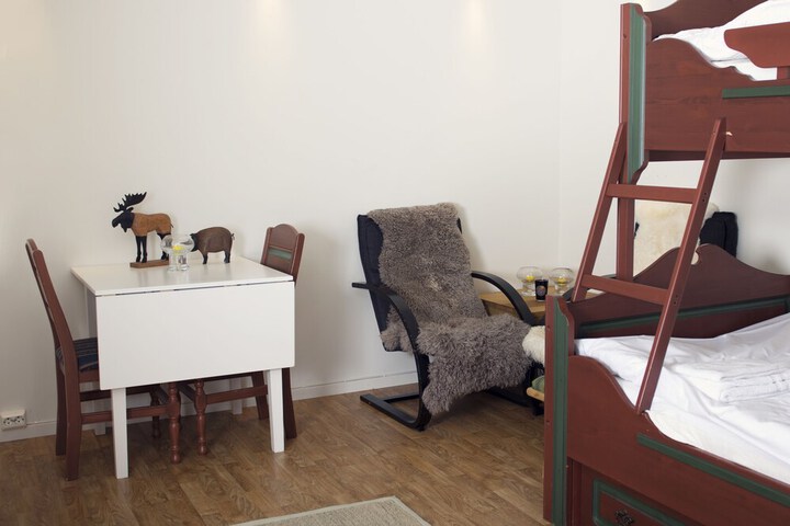 Room 10 of 45