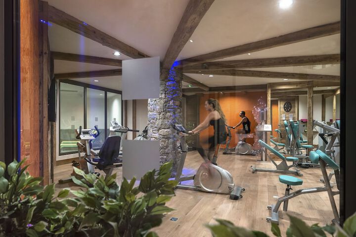 Hotel Gym