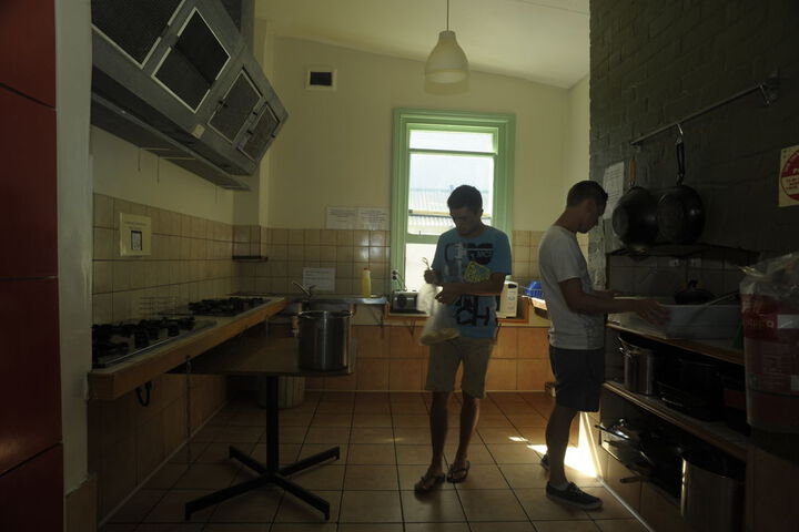 Dining 20 of 34