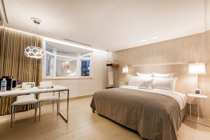 Room 4 of 59