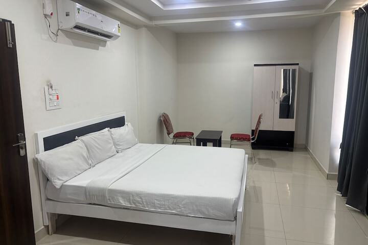 M G Elite Hyderabad