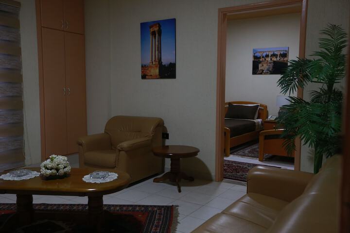 Room 50 of 83