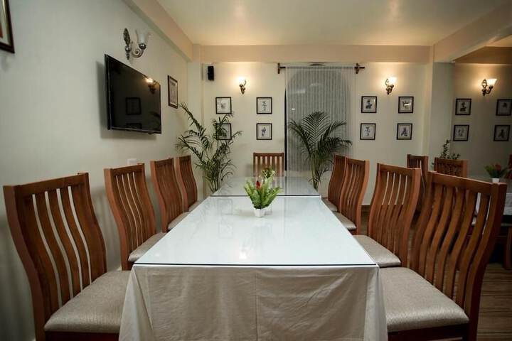 Room 30 of 63