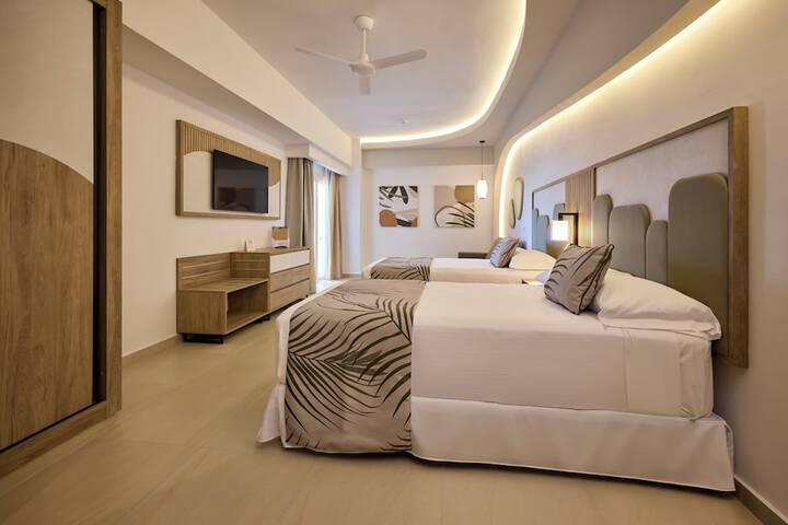 Room 17 of 101