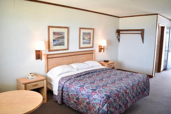 Room 14 of 43