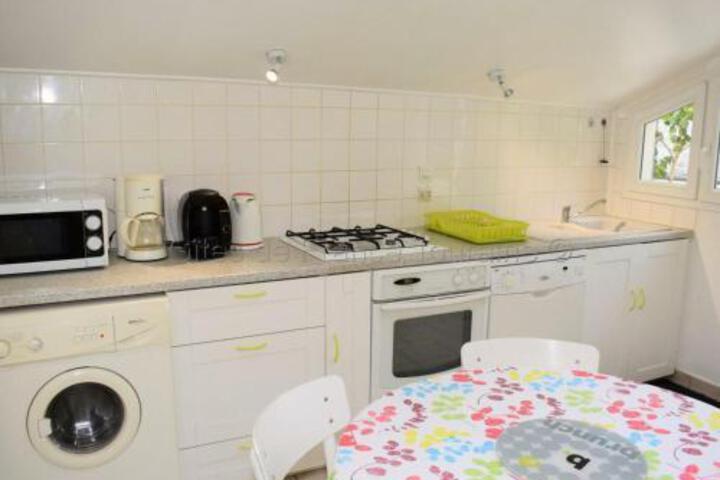 General 10 of 11