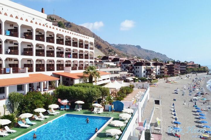 Hotel 77 of 94