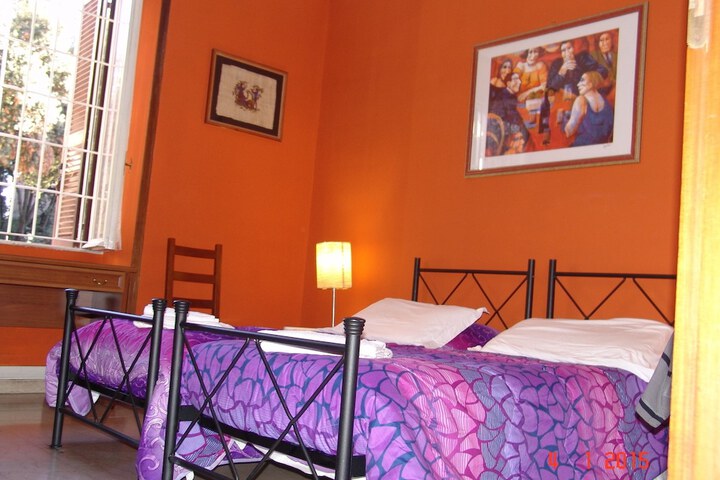Room 5 of 22