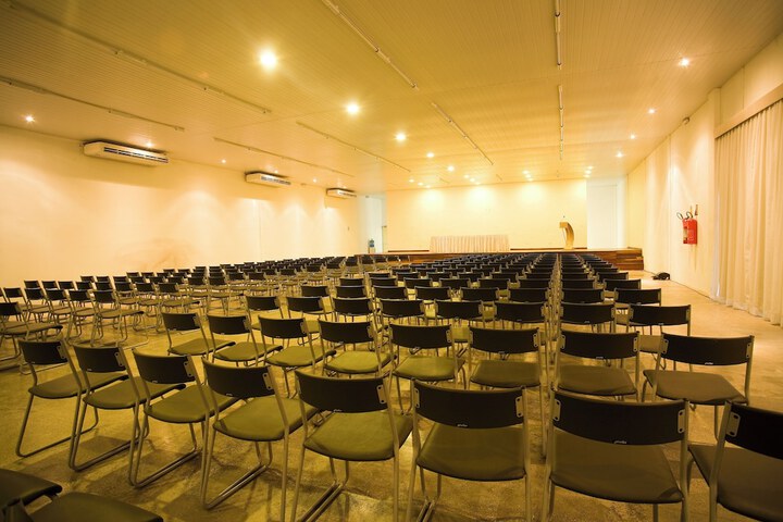 Meeting 44 of 48