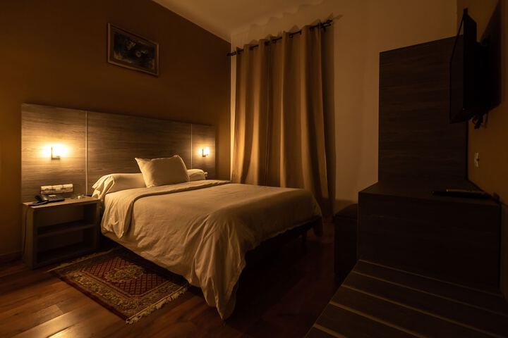 Room 11 of 35