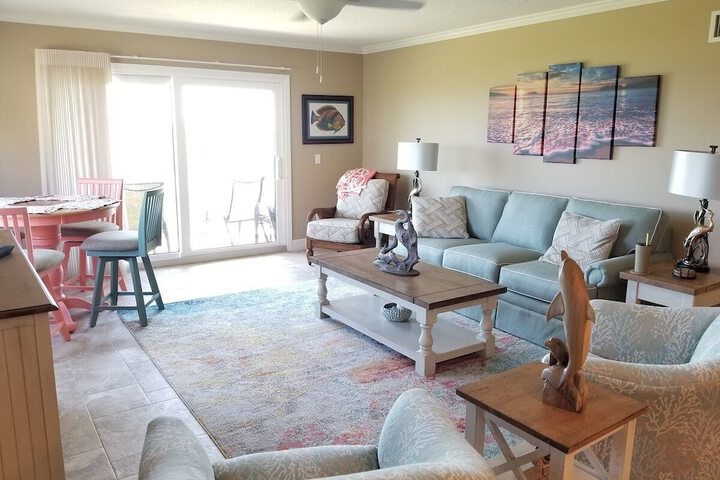 Room 12 of 32