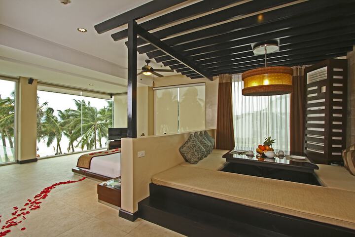 Room 13 of 54