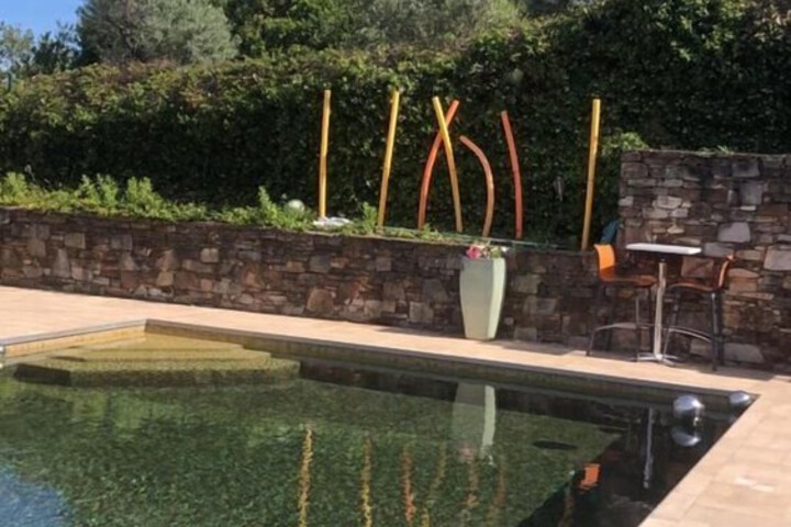 Pool 44 of 105