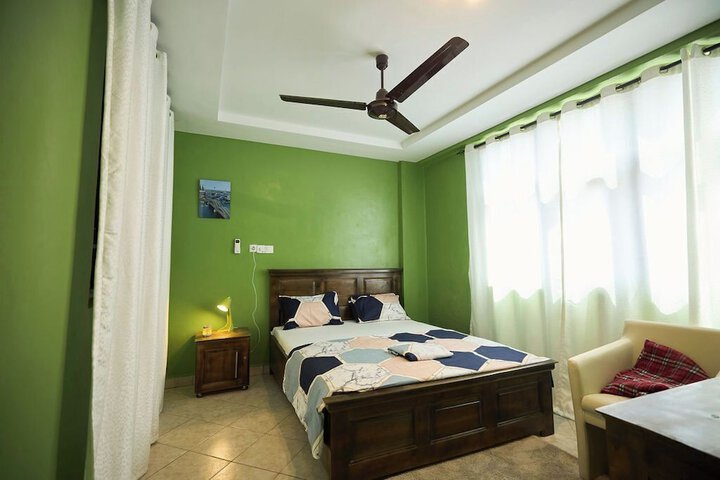 Room 5 of 21