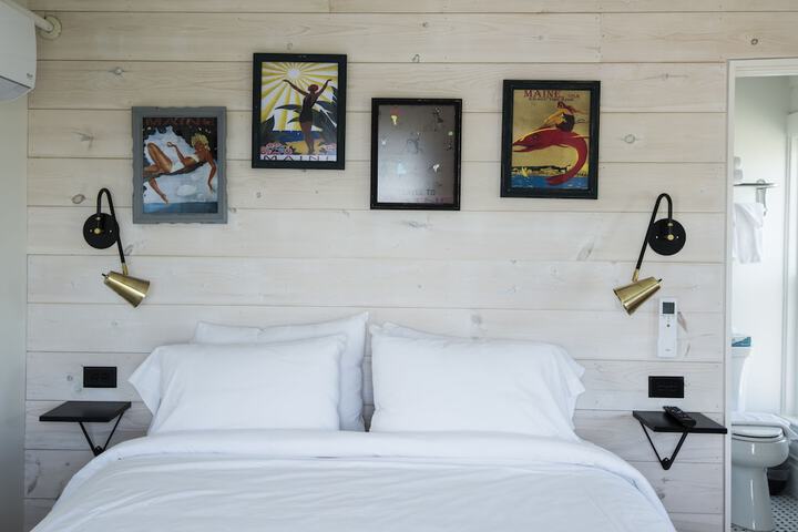 Room 12 of 47