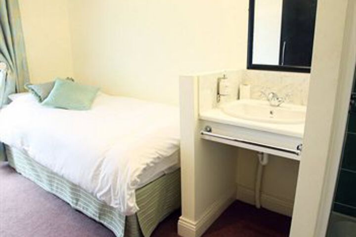 Guest Suite