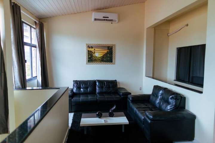 Room 32 of 59