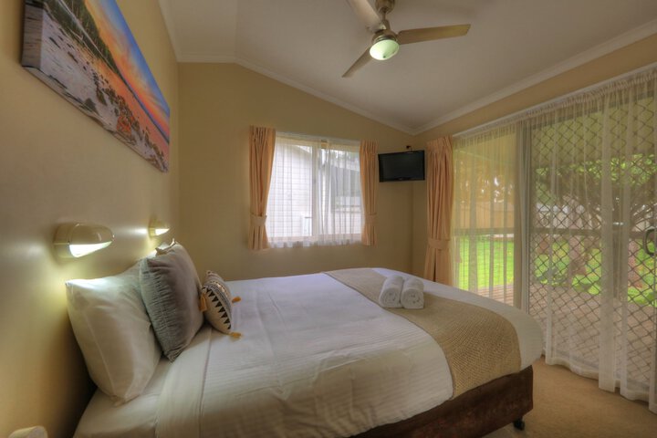 Room 18 of 34