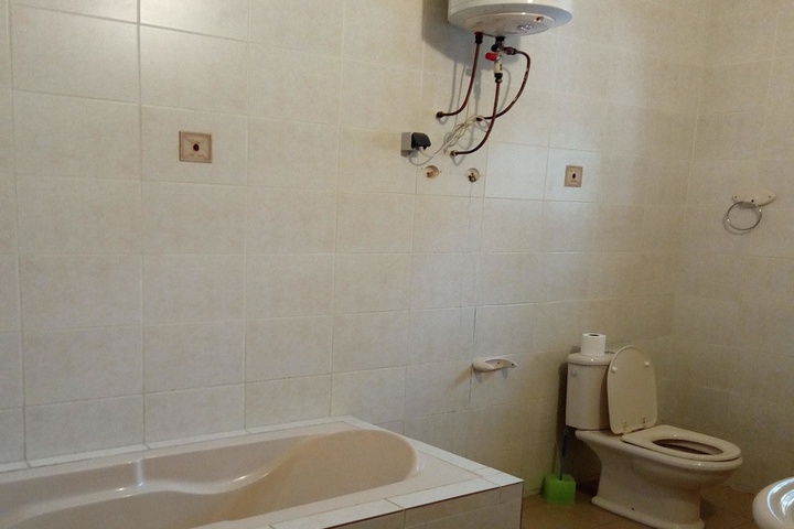 Room 54 of 78