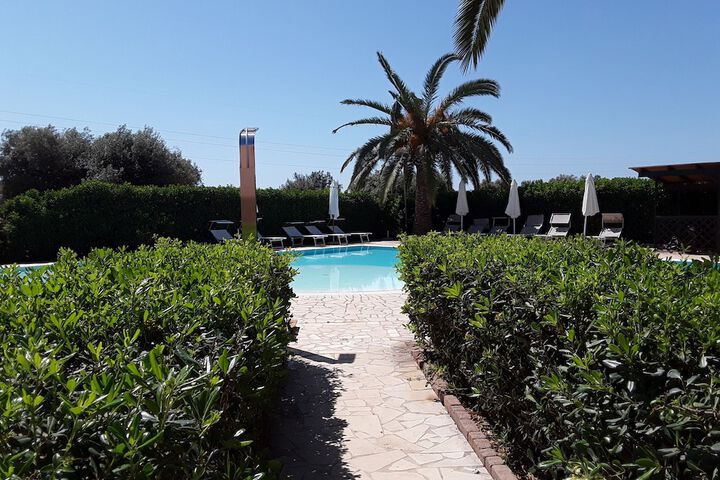 Pool 58 of 106