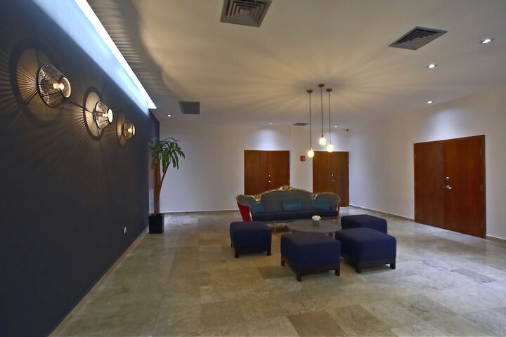 Ballroom/Hall 52 of 56