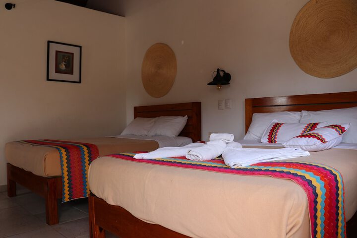 Room 30 of 76