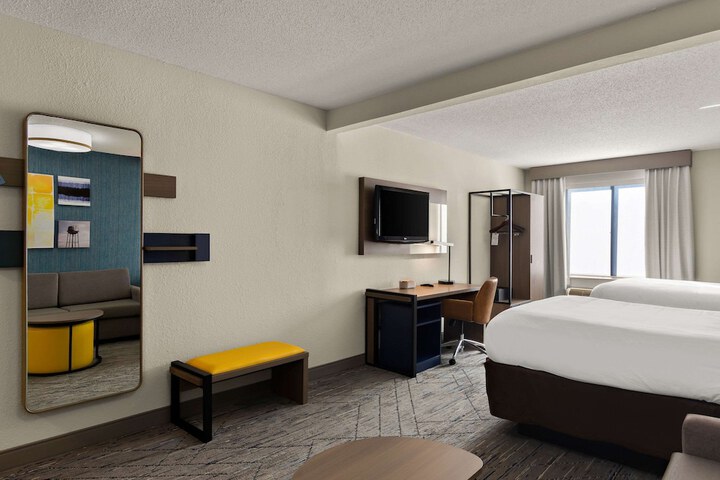 Room 20 of 34