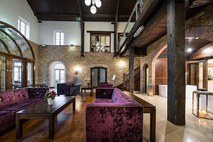 Hotel Lobby