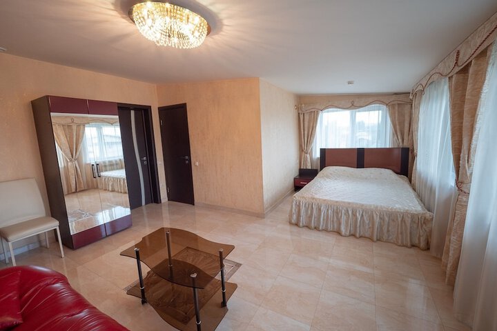 Room 21 of 41