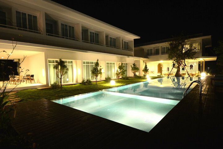 Pool 26 of 48