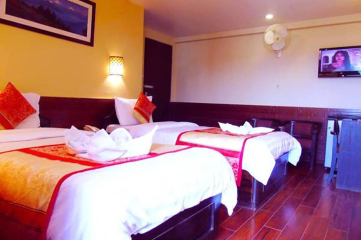 Room 7 of 53