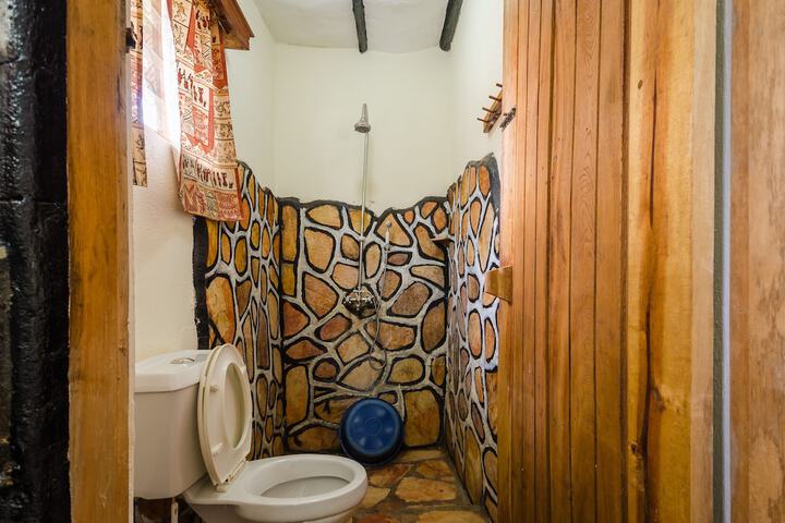 Clean Restrooms