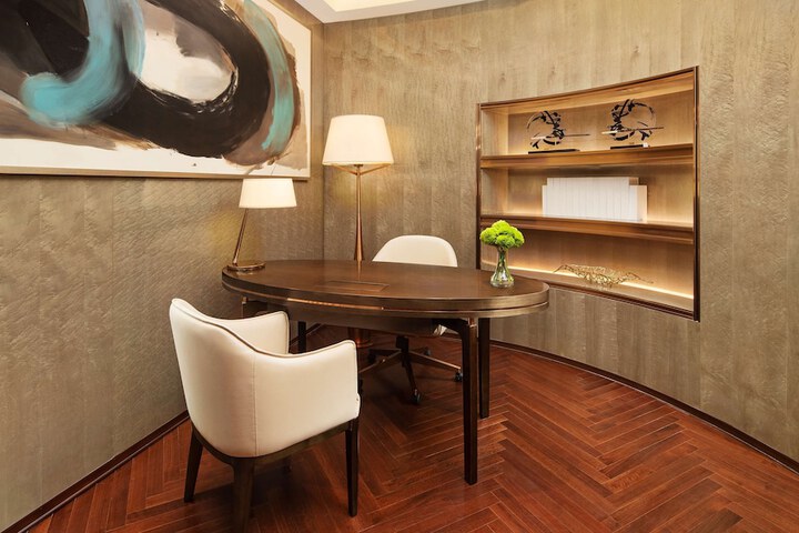 Room 10 of 49