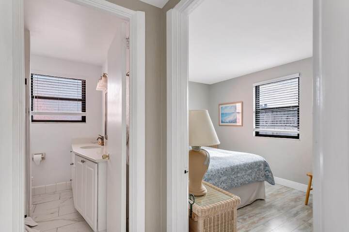 Room 30 of 325