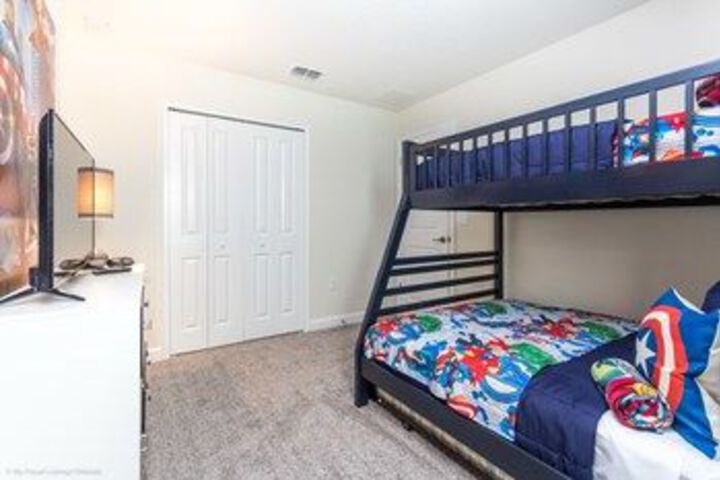 Room 5 of 29